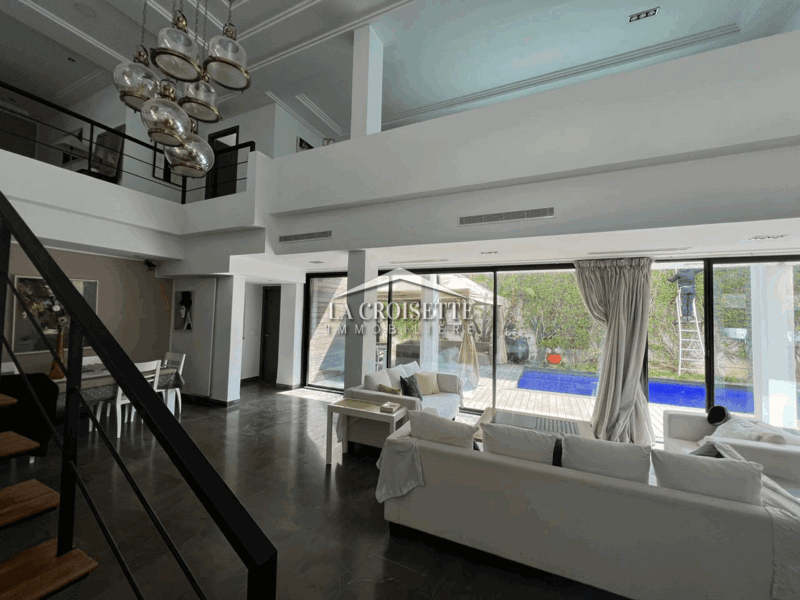 Villa avec piscine S+4 meublée aux Jardins de Carthage